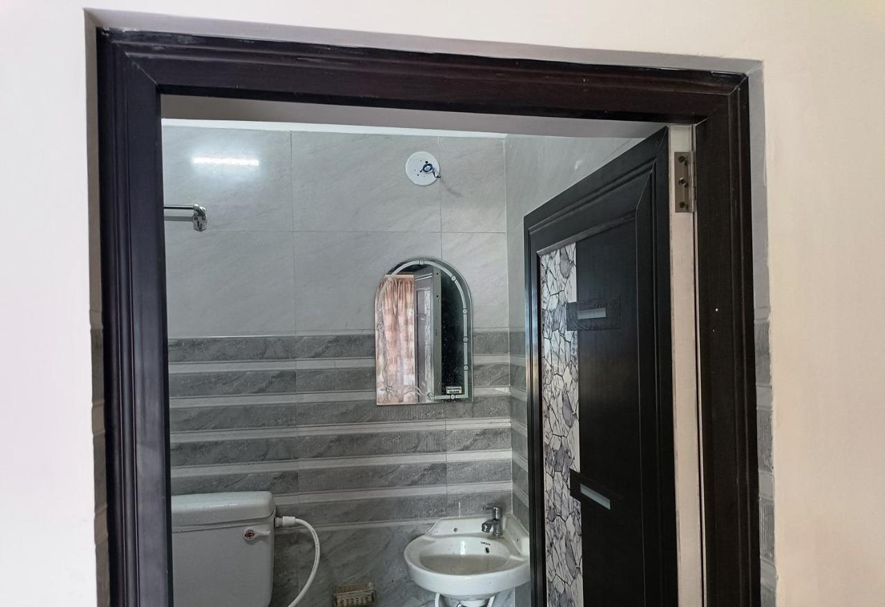 Hotel Grand View 普里 外观 照片