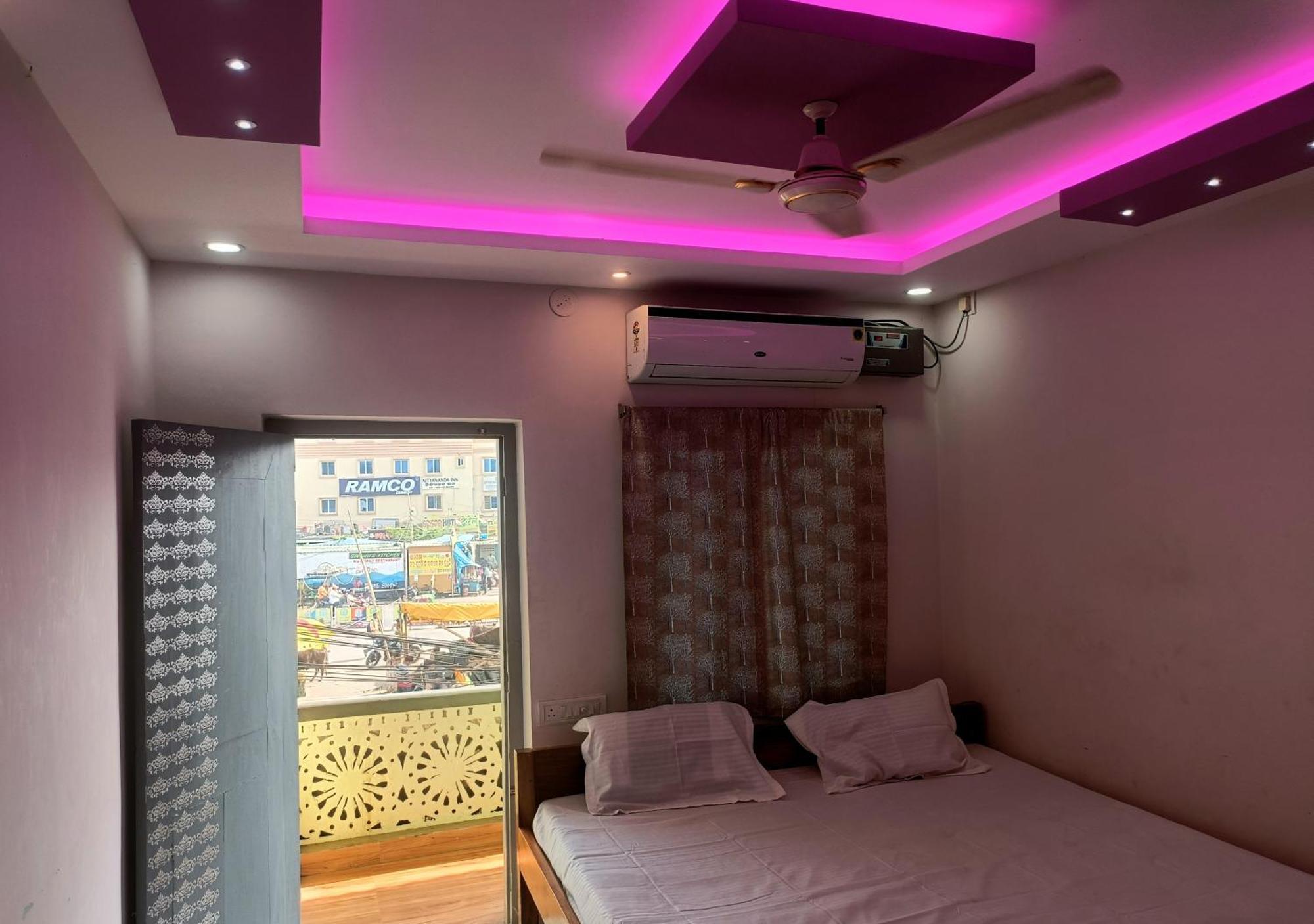 Hotel Grand View 普里 外观 照片