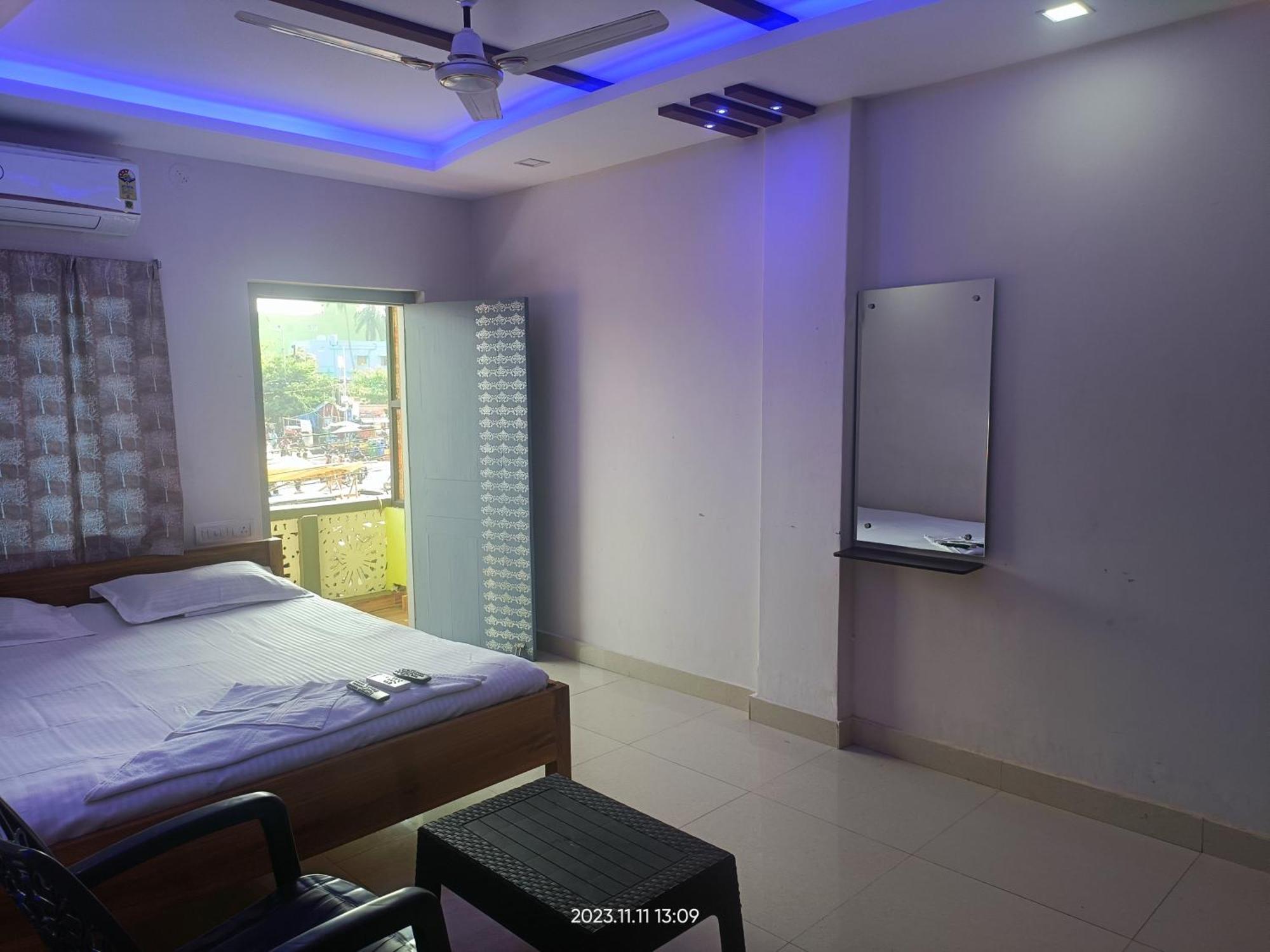Hotel Grand View 普里 外观 照片